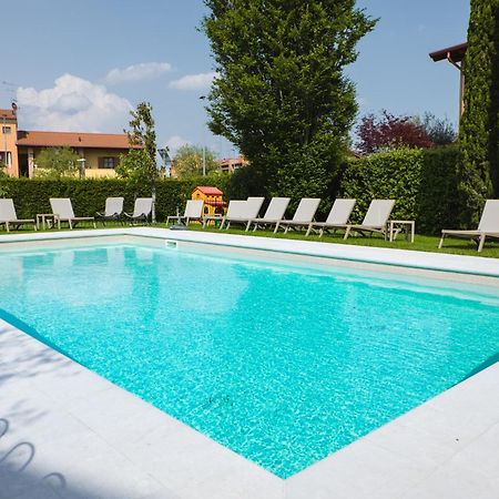 Villa Colli Storici Desenzano del Garda Bagian luar foto
