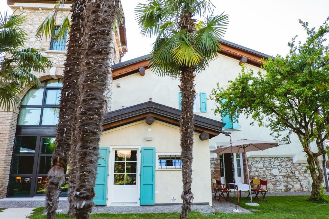 Villa Colli Storici Desenzano del Garda Bagian luar foto