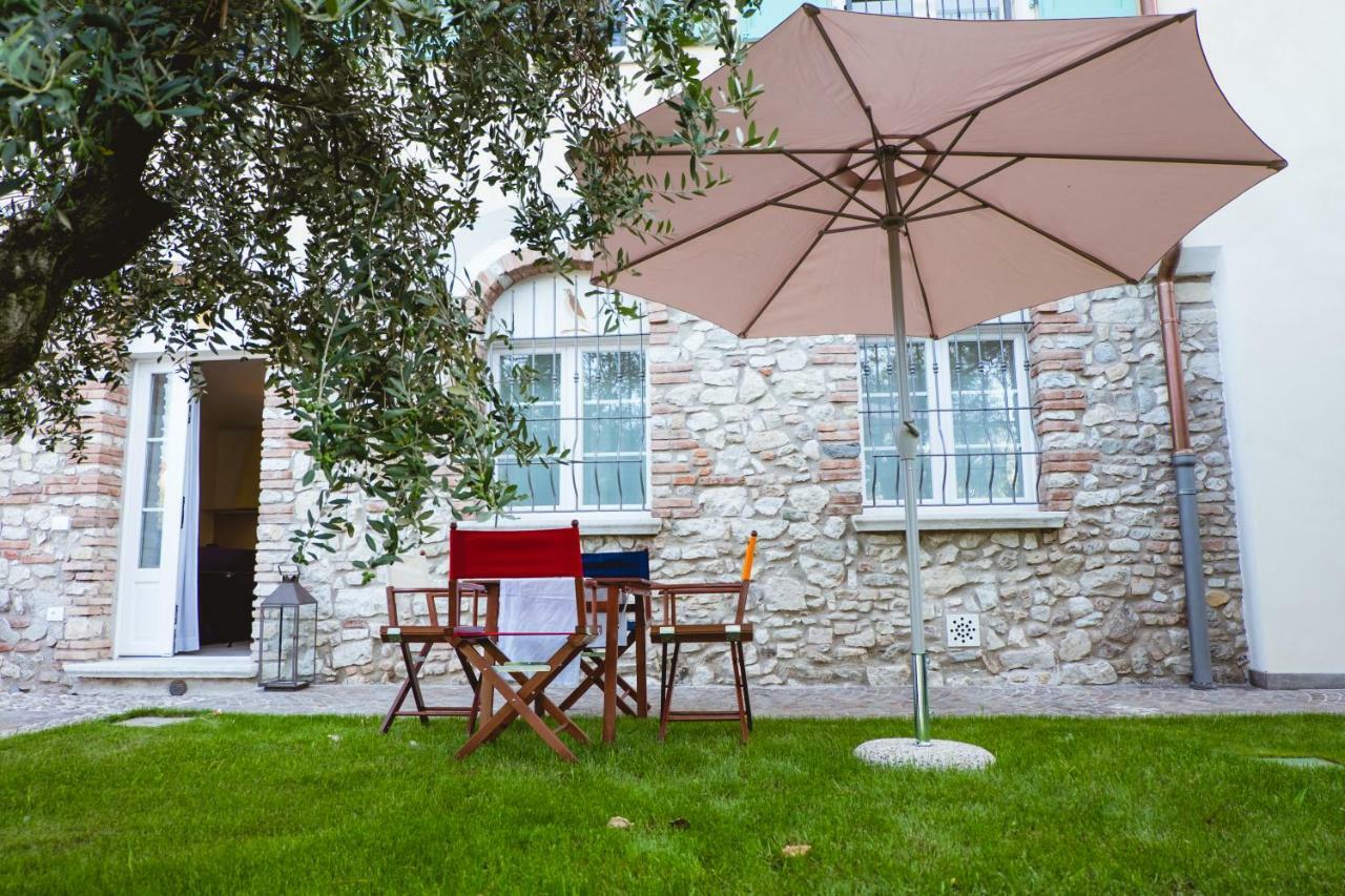 Villa Colli Storici Desenzano del Garda Bagian luar foto